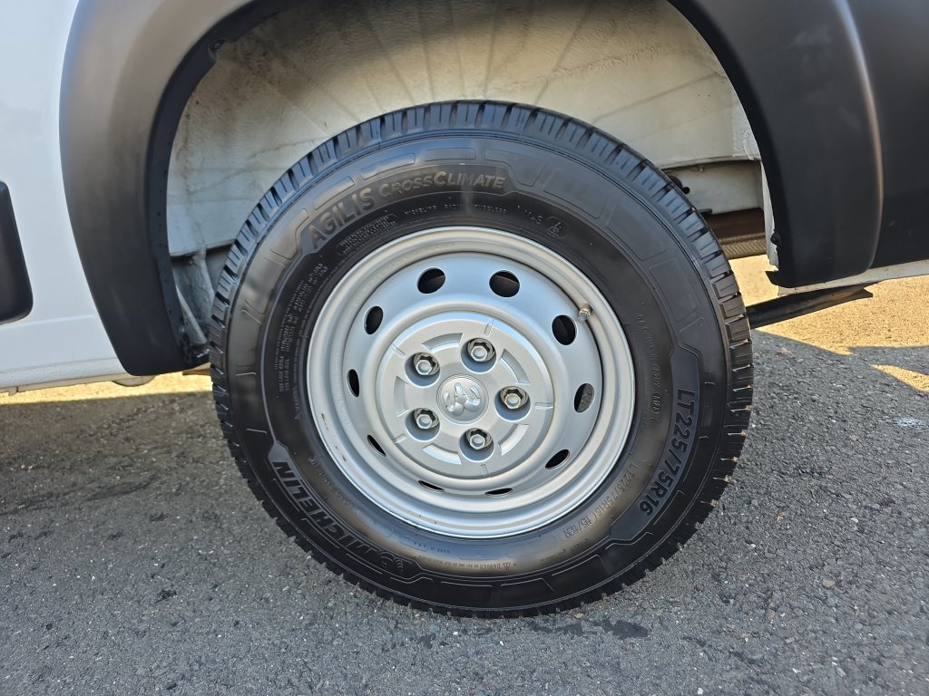 Used 2021 RAM ProMaster 2500 FWD image 13