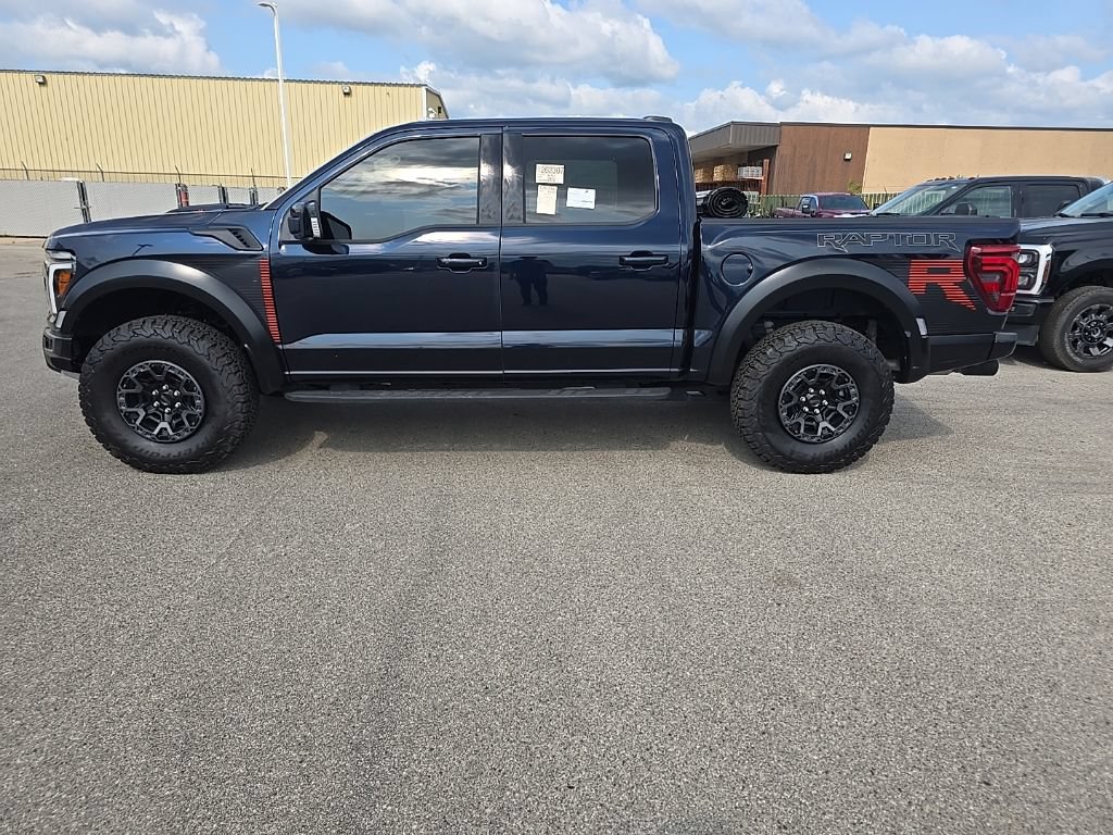 Used 2025 Ford F150 Raptor w/ Equipment Group 803A Raptor R AWD/4WD image 3