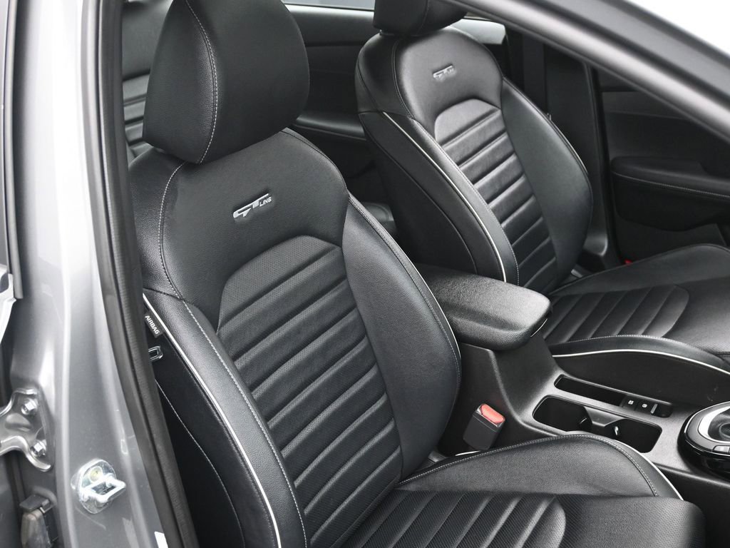 Used 2022 Kia Forte GT-Line w/ GT-Line Premium Package image 12