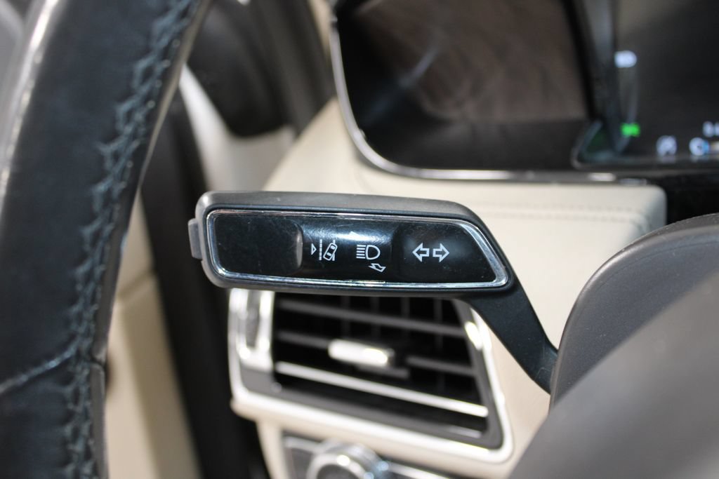 Used 2020 Lincoln Navigator L Reserve w/ Luxury Package AWD/4WD image 27