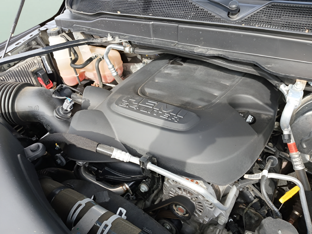 Used 2022 RAM 2500 Laramie AWD/4WD image 16