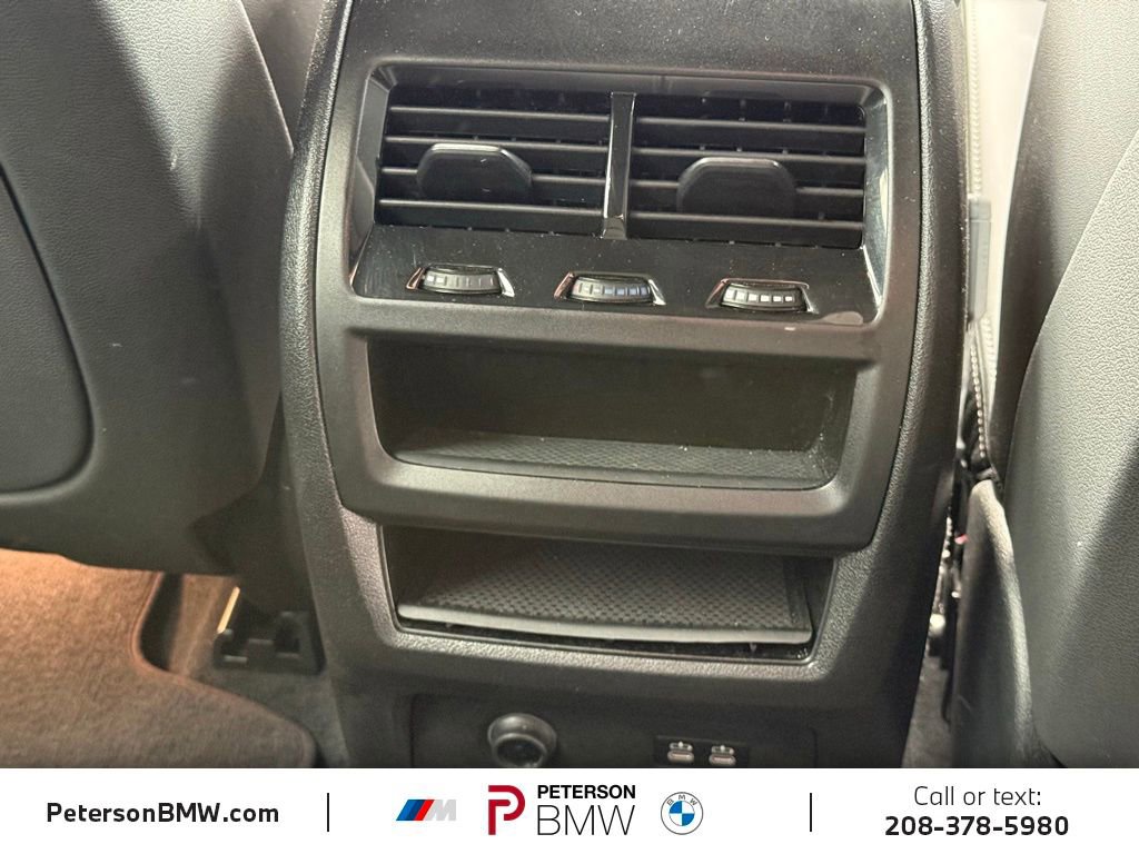 Used 2025 BMW X5 xDrive50e image 27