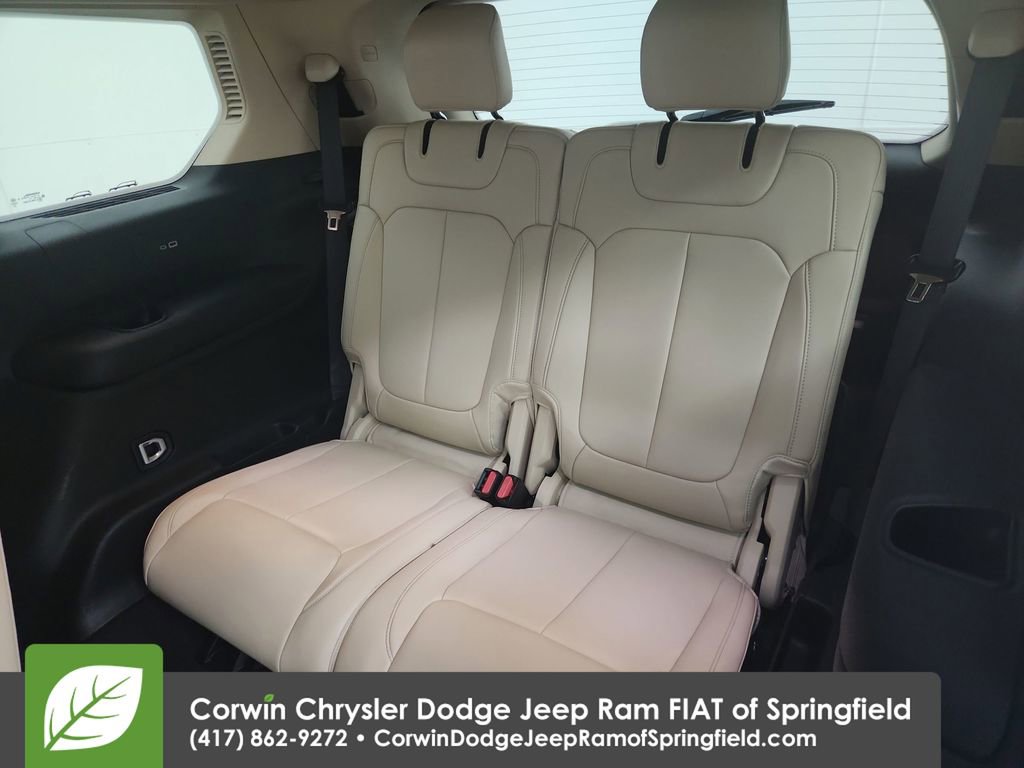 Certified 2022 Jeep Grand Cherokee L Limited image 33