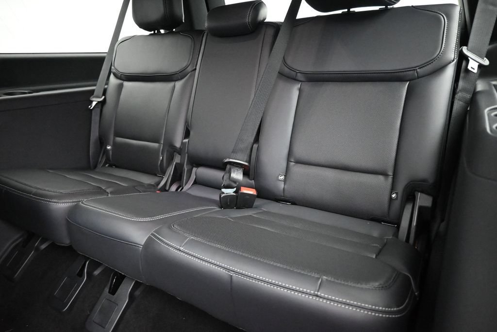 New 2027 Ford Expedition Max Platinum w/ Stealth Appearance Package AWD/4WD image 21
