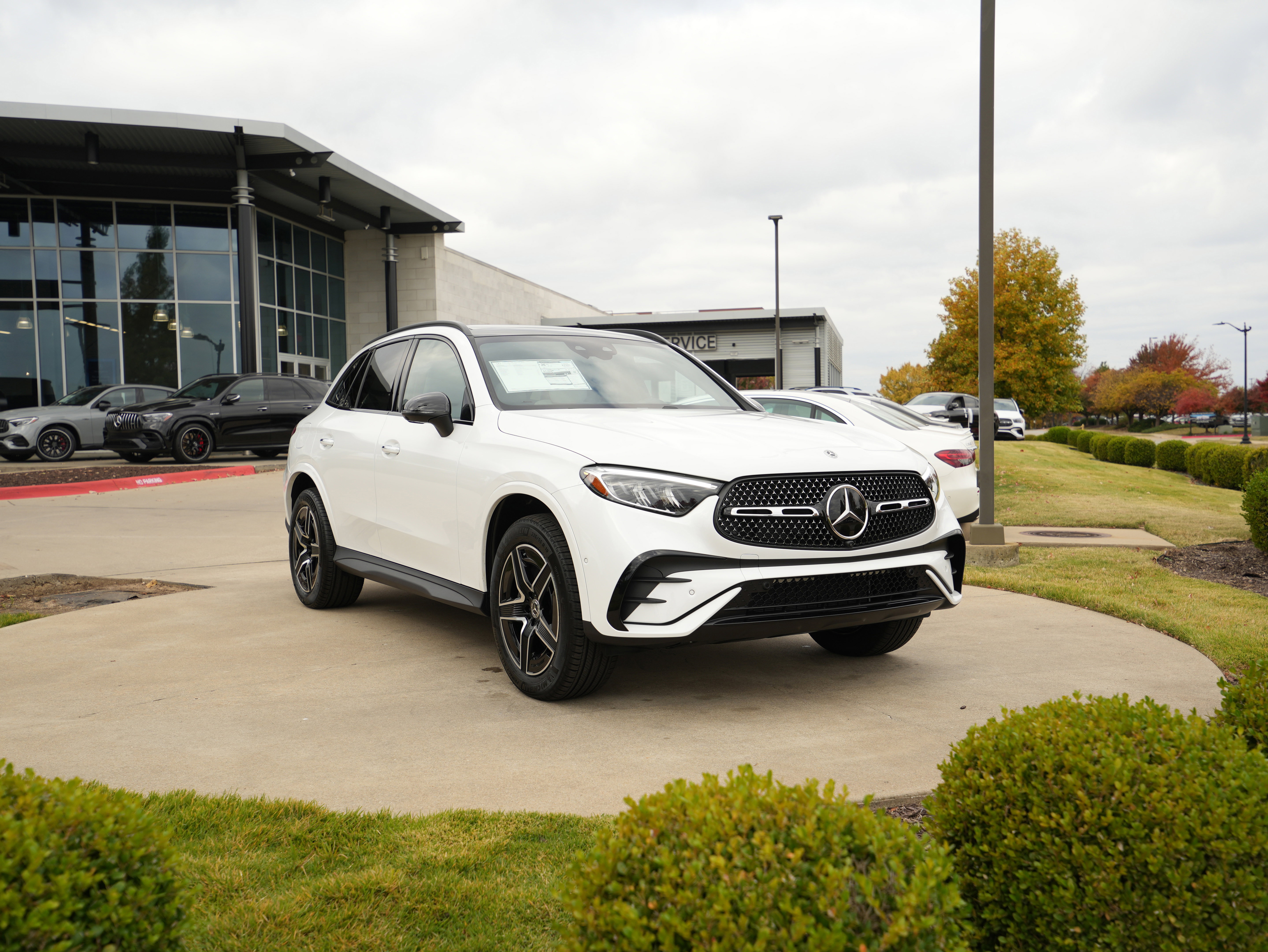 New 2026 Mercedes-Benz GLC 300 4MATIC