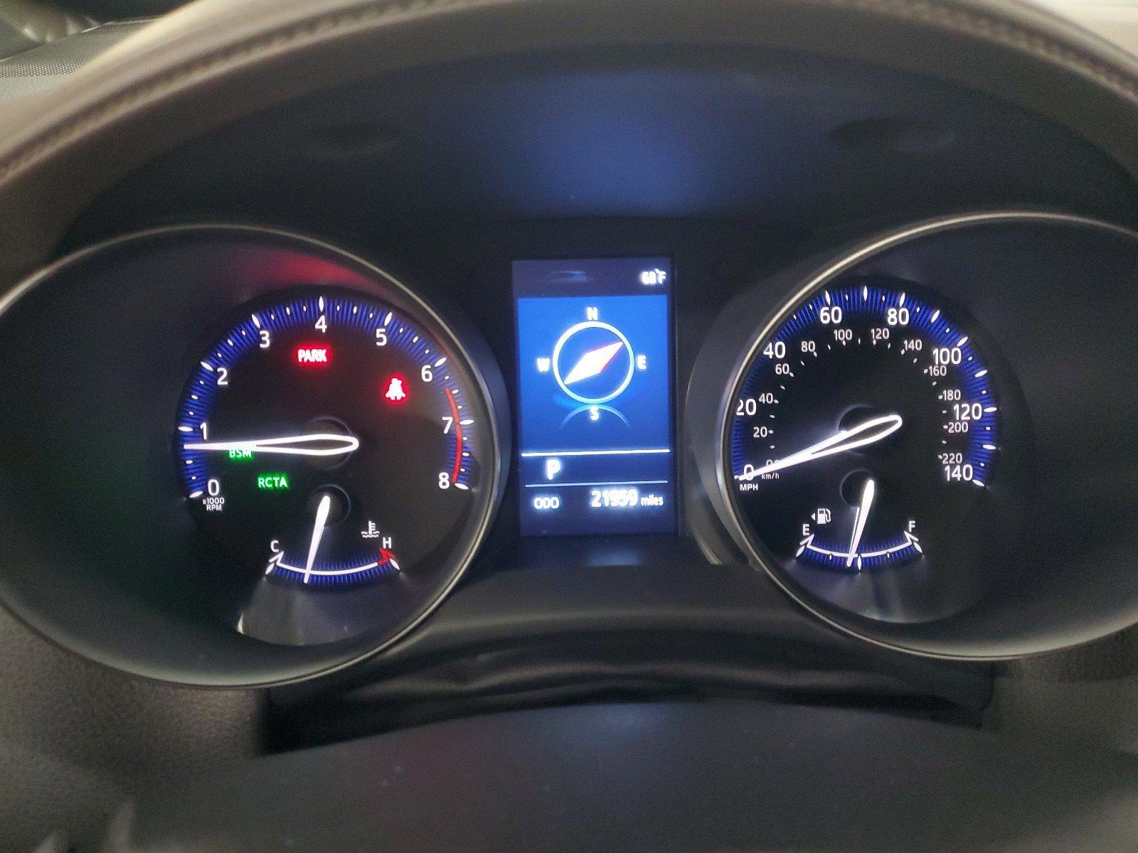 Used 2019 Toyota C-HR Limited FWD image 25