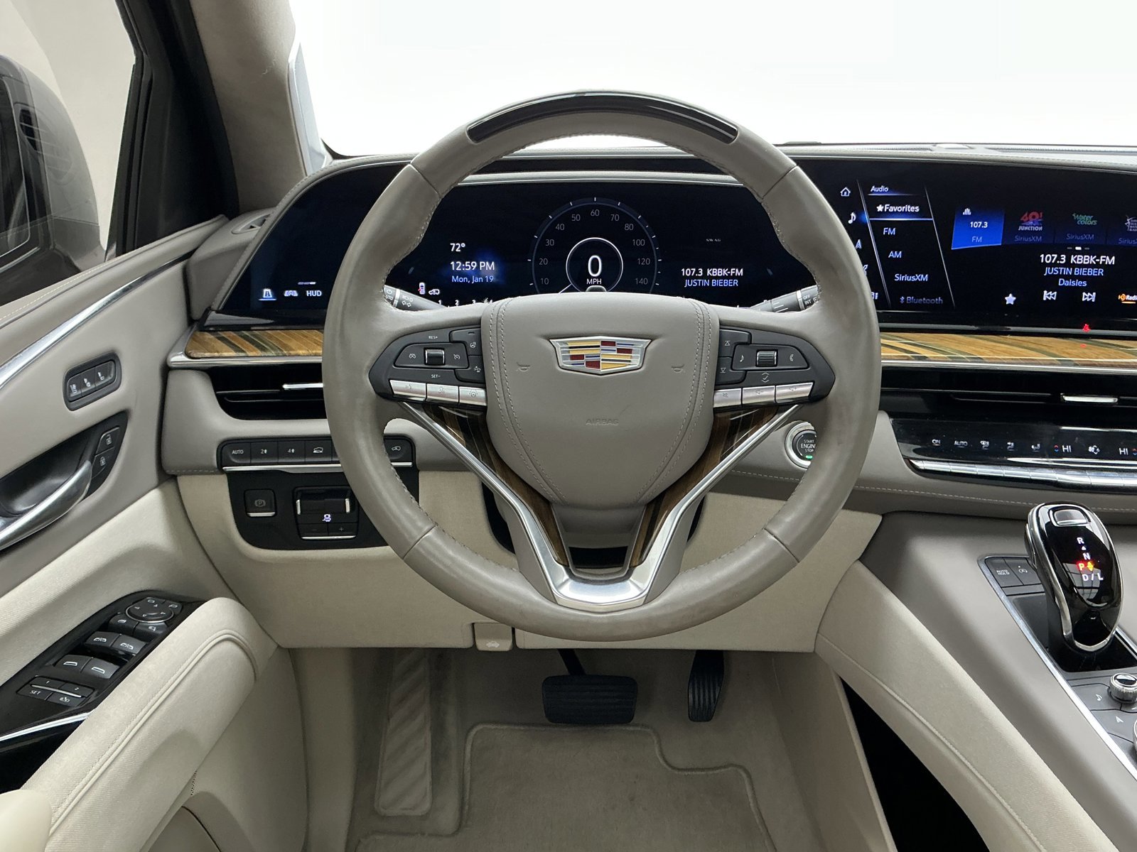 Used 2023 Cadillac Escalade Premium Luxury Platinum image 22