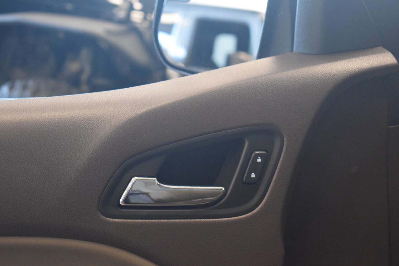 Used 2015 GMC Canyon SLT w/ Driver Alert Package image 54