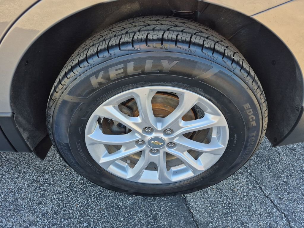 Used 2019 Chevrolet Equinox LT image 17