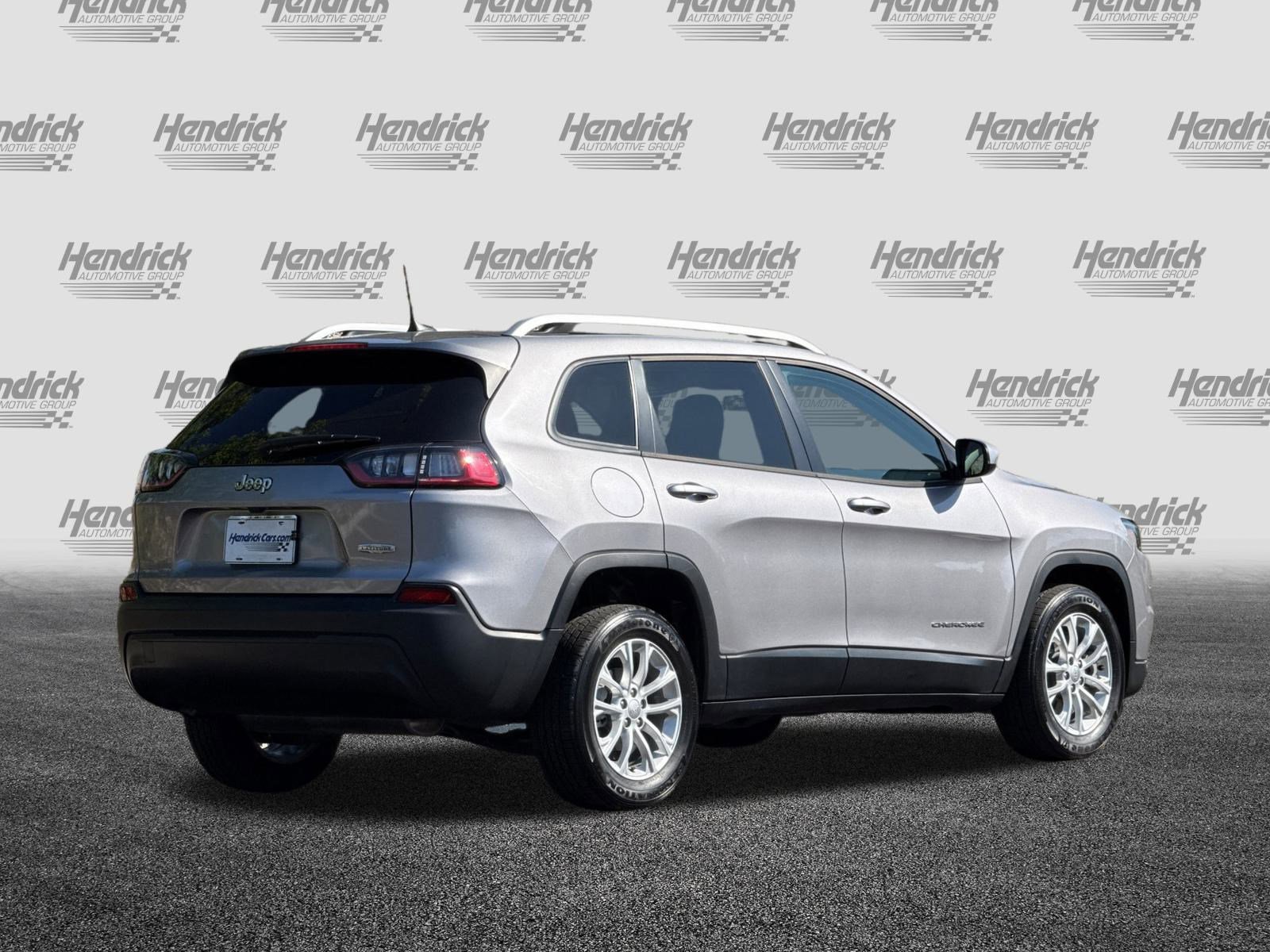Used 2020 Jeep Cherokee Latitude image 5