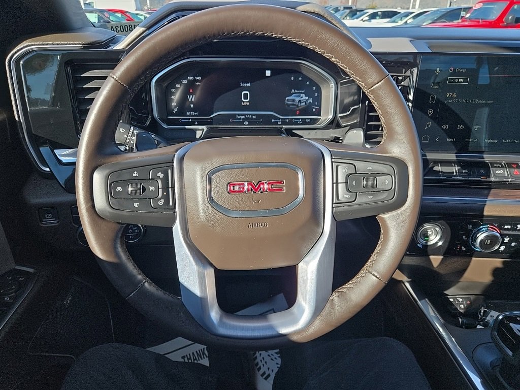 Used 2022 GMC Sierra 1500 SLT w/ SLT Convenience Package image 12