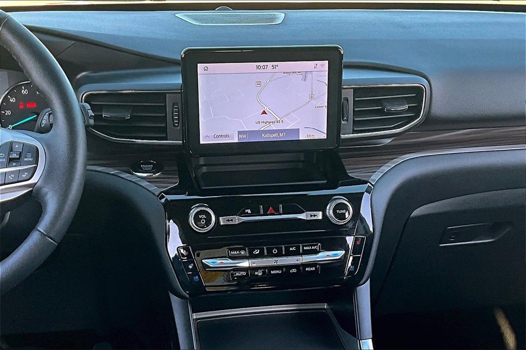 Used 2024 Ford Explorer Limited image 6