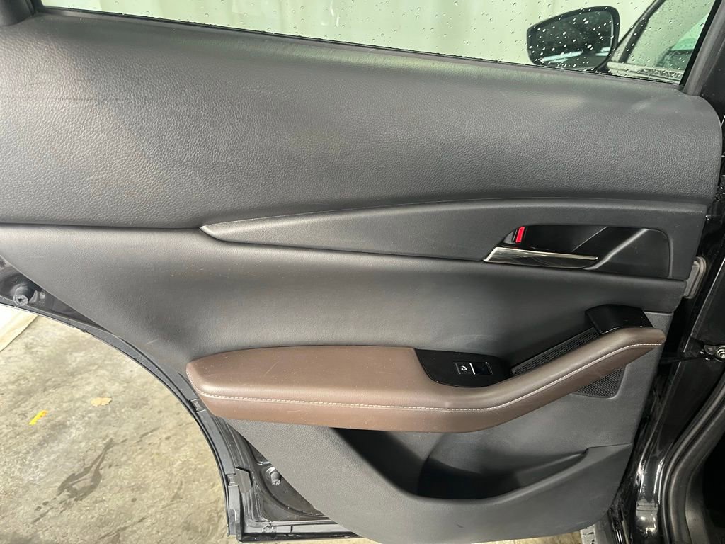 Used 2022 MAZDA CX-30 AWD 2.5 S w/ Premium Package image 23