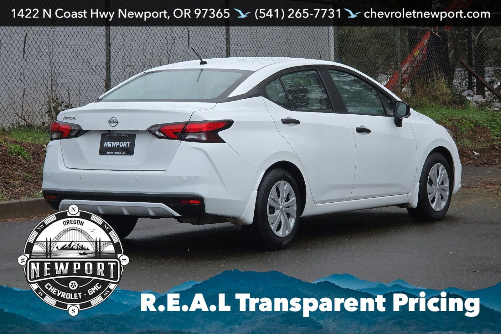 Used 2021 Nissan Versa S image 4