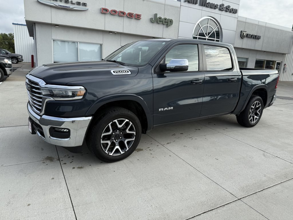 Used 2026 RAM 1500 Laramie AWD/4WD image 4