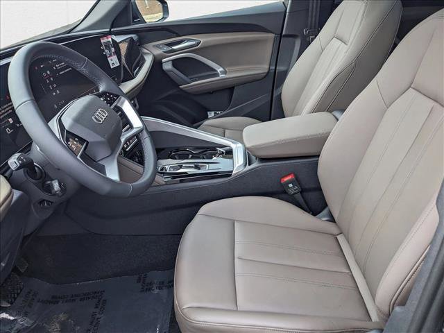 New 2025 Audi Q5 Premium image 15