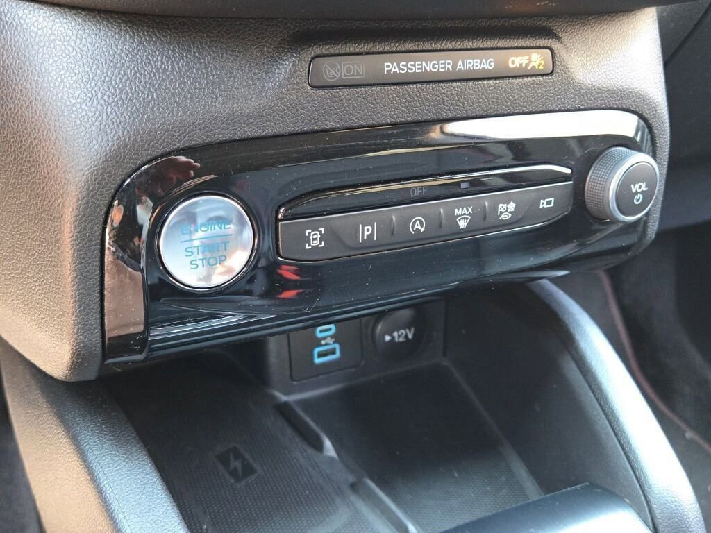 Used 2023 Ford Escape ST-Line Elite image 31