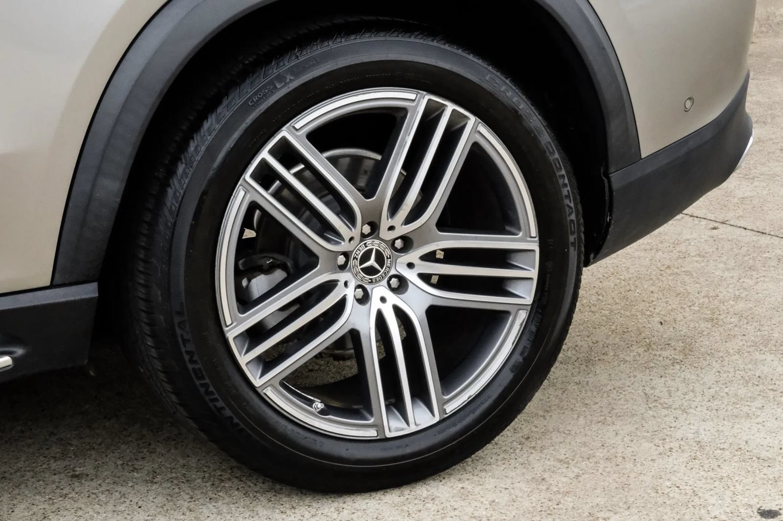 Used 2020 Mercedes-Benz GLE 350 image 64