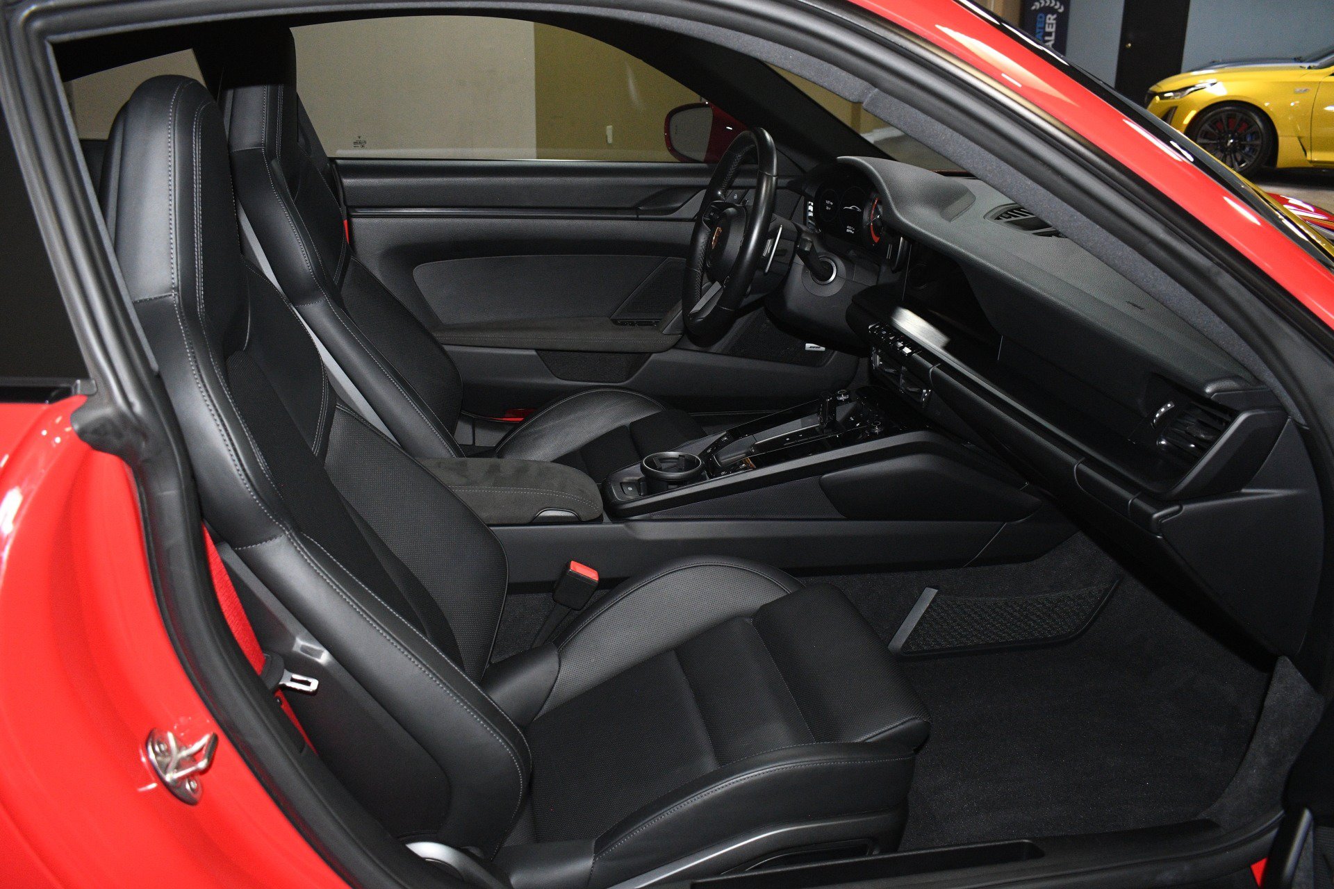 Used 2022 Porsche 911 Carrera GTS RWD image 50