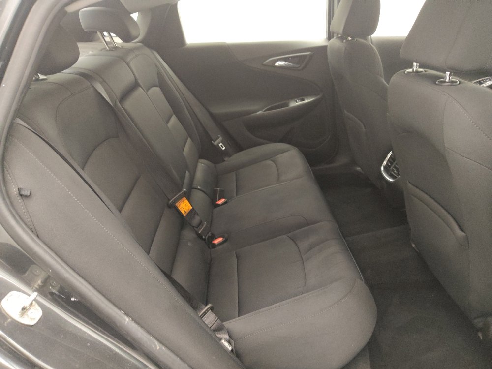 Used 2016 Chevrolet Malibu LT image 19