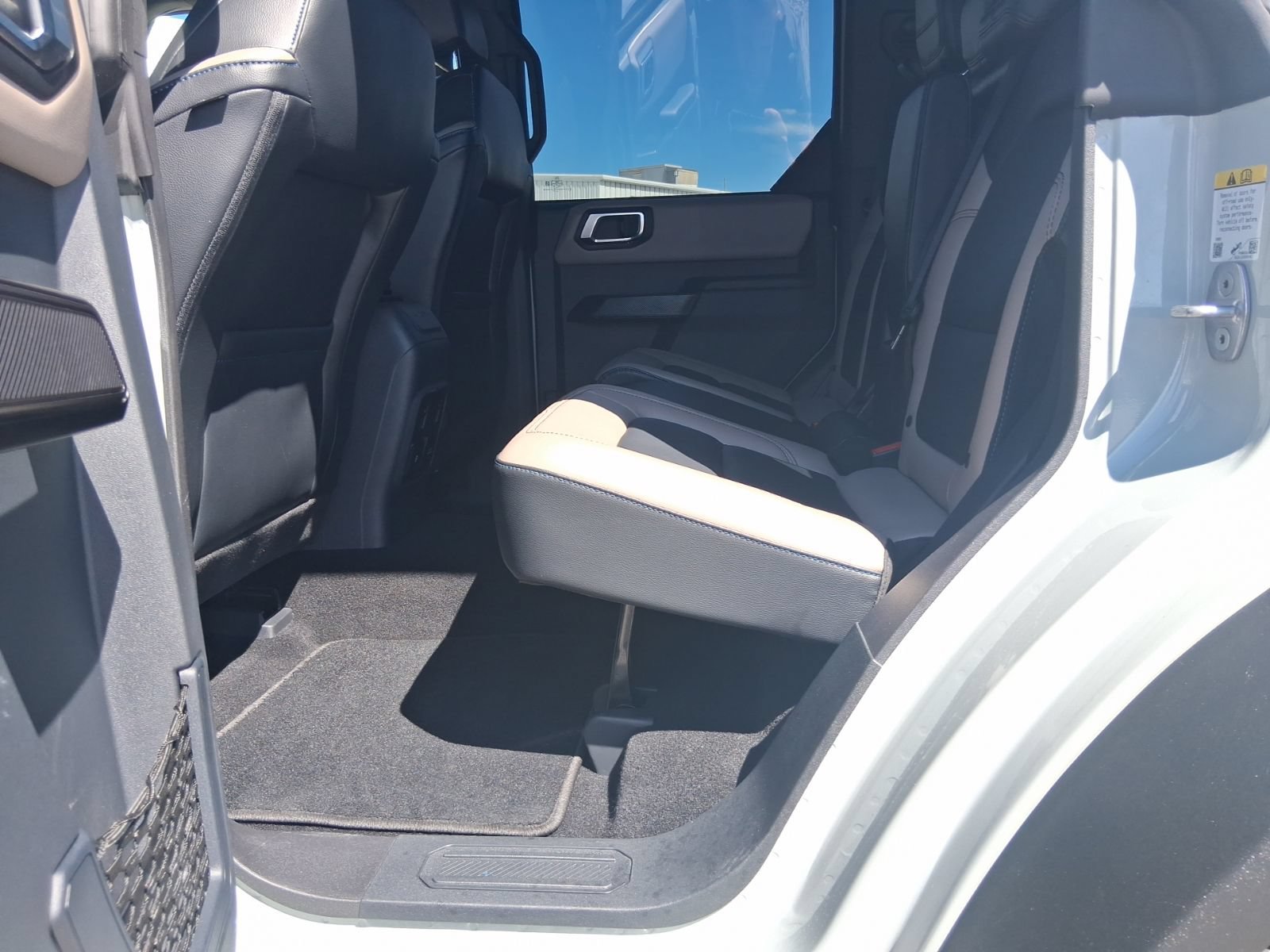 Used 2024 Ford Bronco Wildtrak AWD/4WD image 9