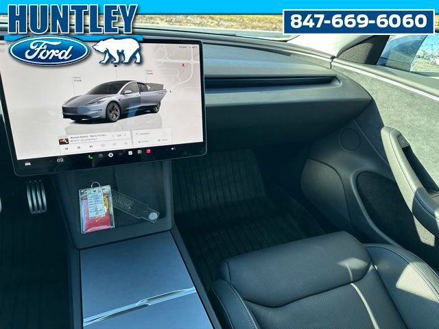 Used 2024 Tesla Model 3 Performance image 17