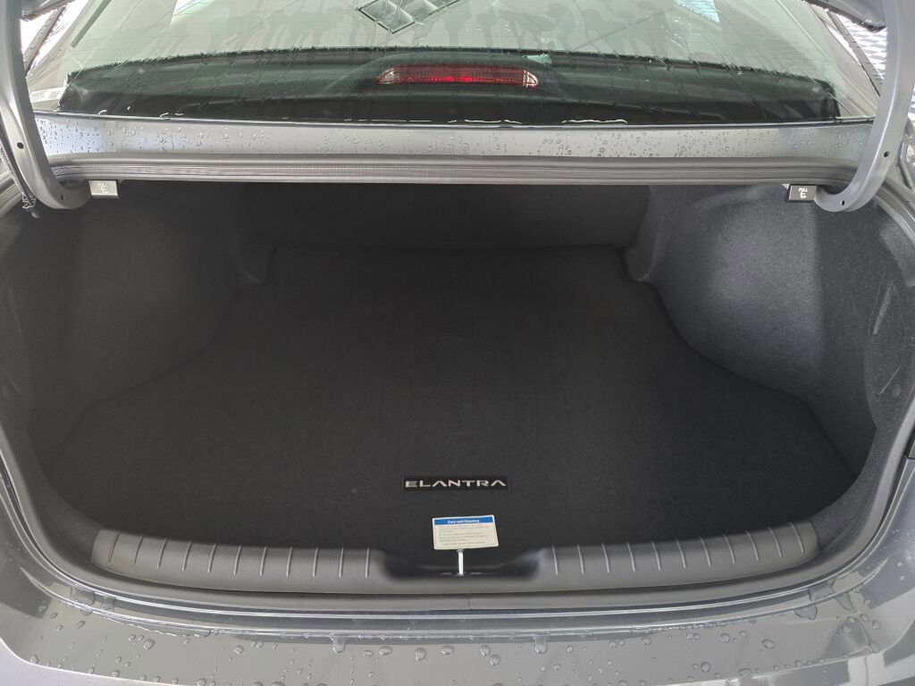 New 2026 Hyundai Elantra Sport image 15