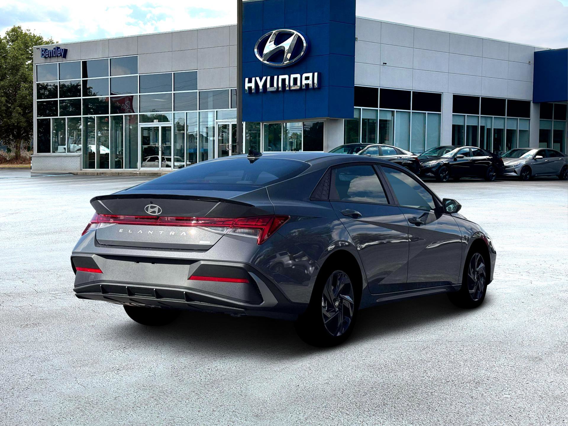 New 2026 Hyundai Elantra Sport image 6