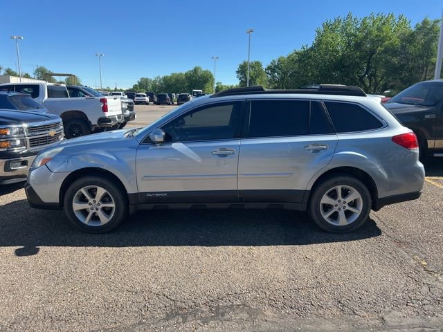 Used 2013 Subaru Outback 2.5i Premium w/ All-Weather Pkg AWD/4WD image 16