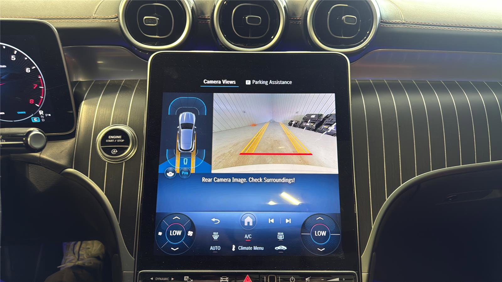 Used 2025 Mercedes-Benz GLC 300 4MATIC image 20