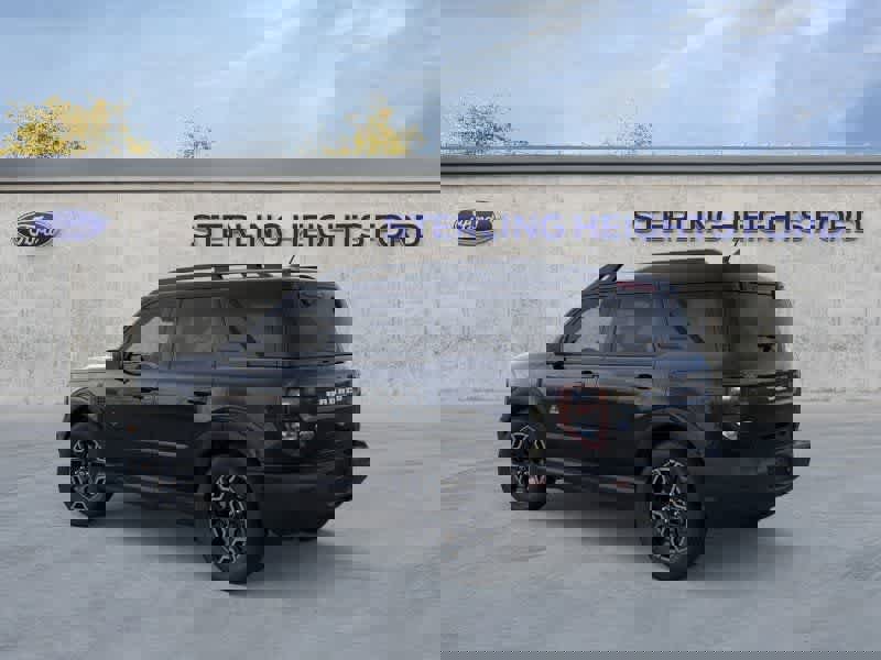 New 2025 Ford Bronco Sport Outer Banks image 4