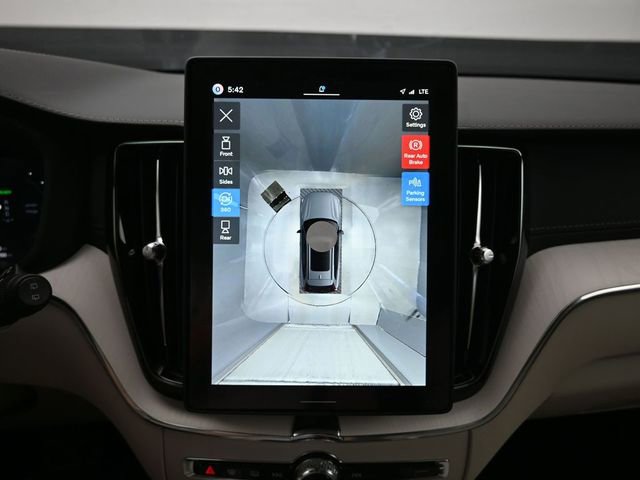 New 2026 Volvo XC60 T8 Ultra w/ Protection Package Premier image 21