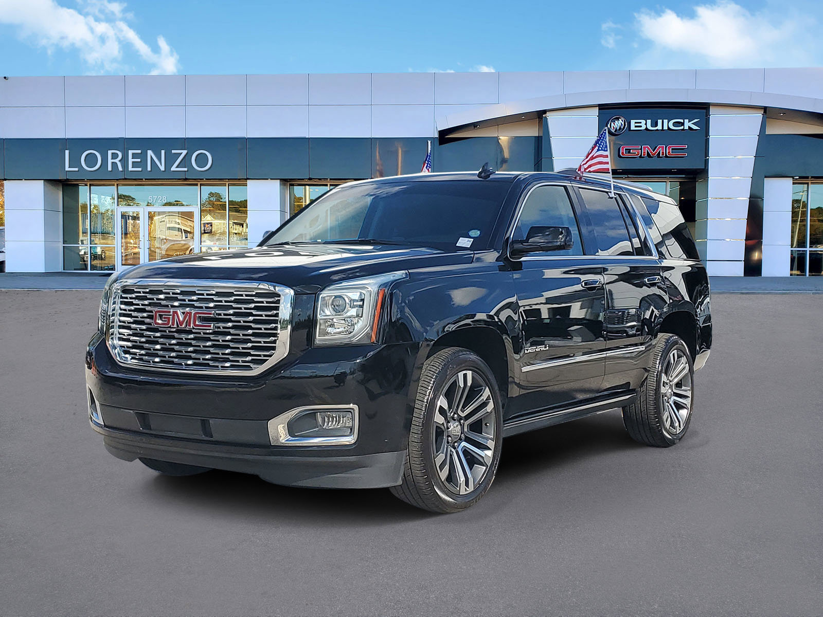 Used 2020 GMC Yukon Denali w/ Denali Ultimate Package image 1