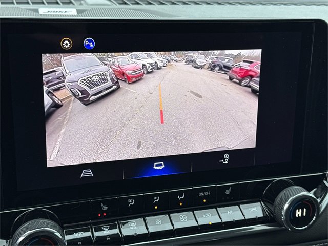 Used 2024 Chevrolet Colorado LT w/ LT Convenience Package III image 29