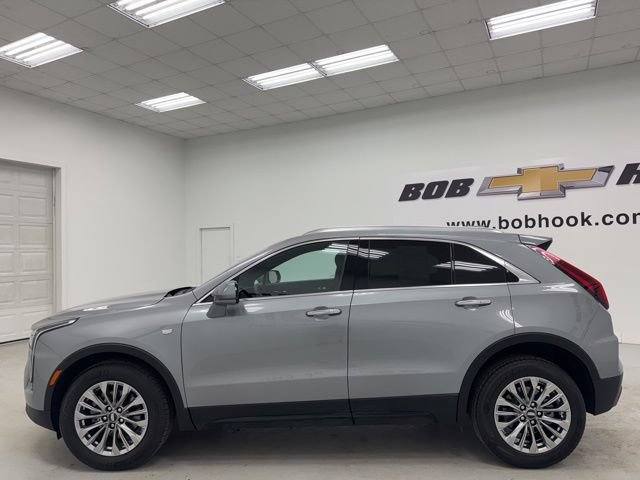 Used 2024 Cadillac XT4 Premium Luxury FWD image 8