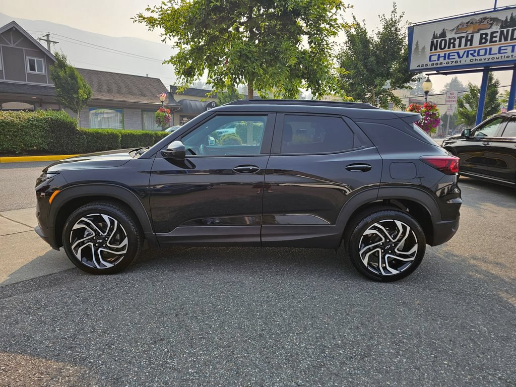 Used 2026 Chevrolet TrailBlazer RS w/ Convenience Package AWD/4WD image 8