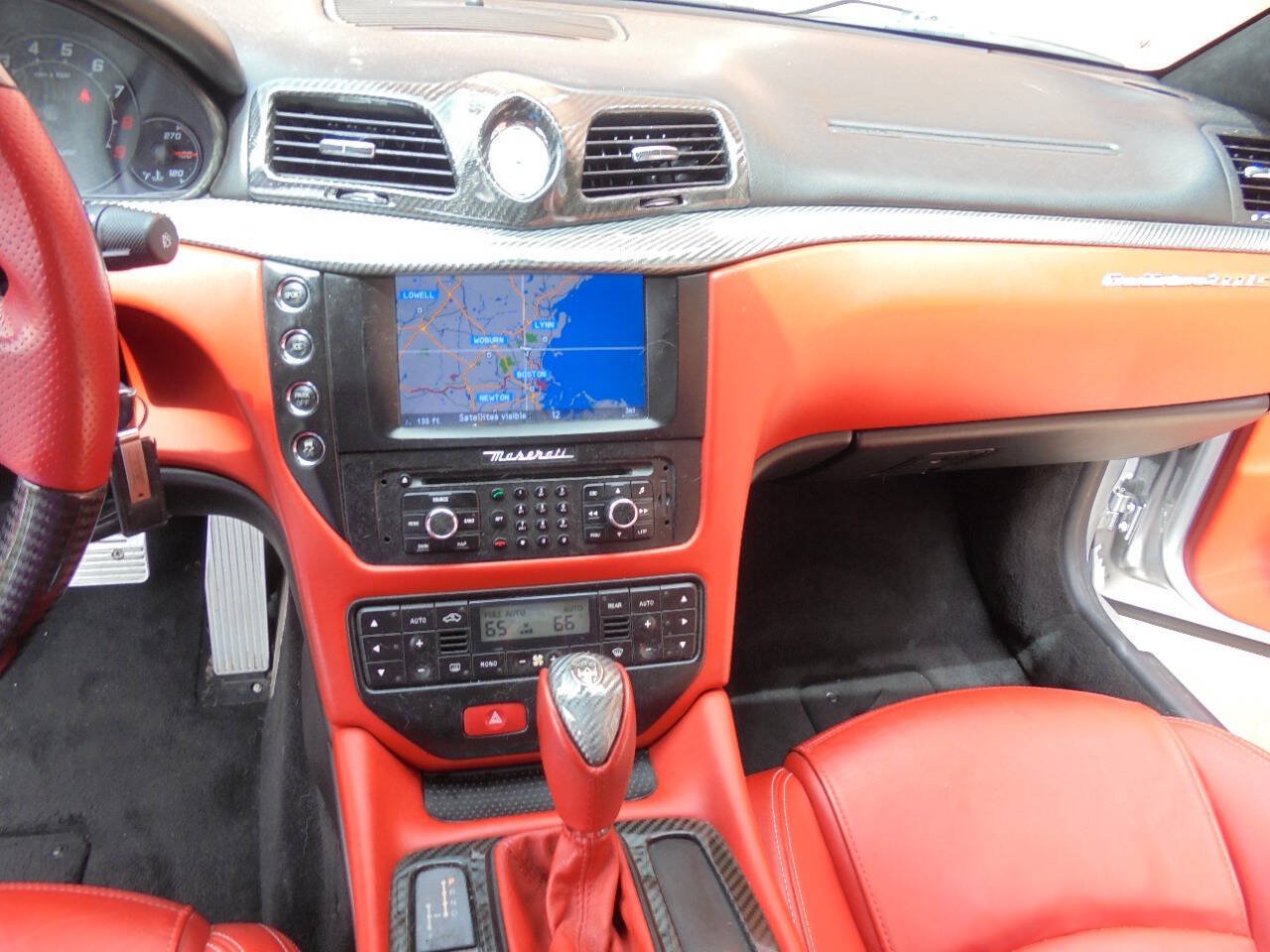 Used 2014 Maserati GranTurismo Sport RWD image 19