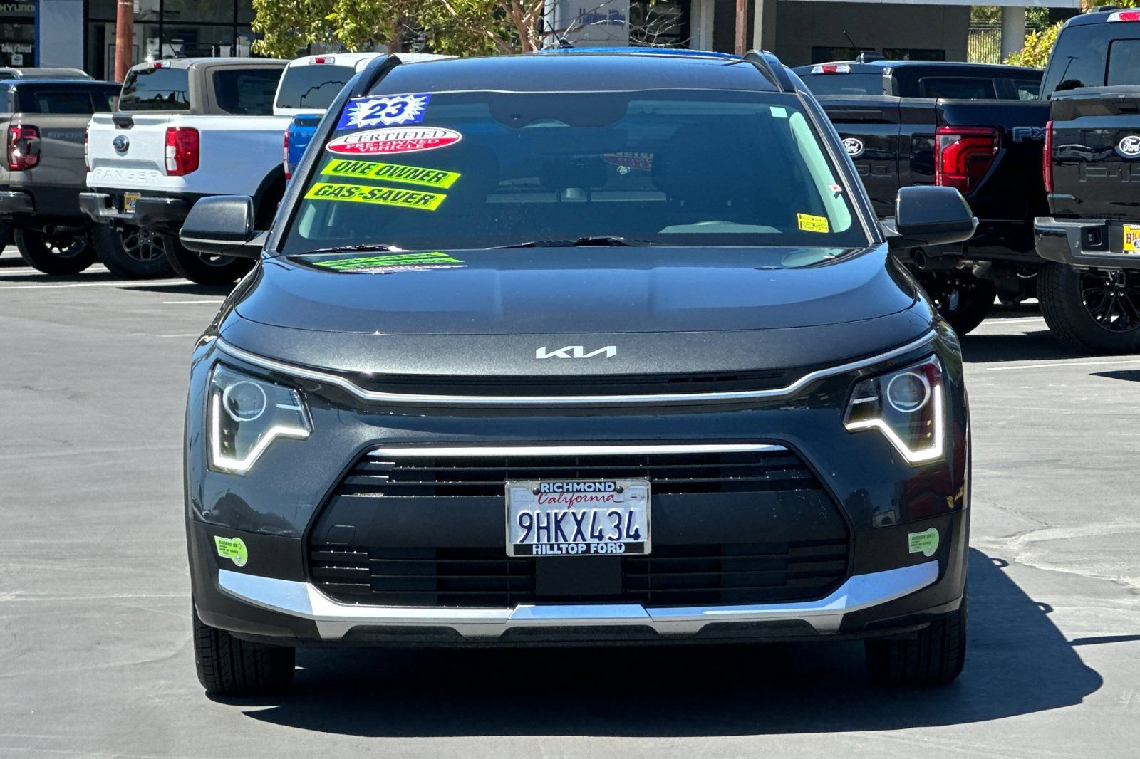 Used 2023 Kia Niro EX FWD image 11
