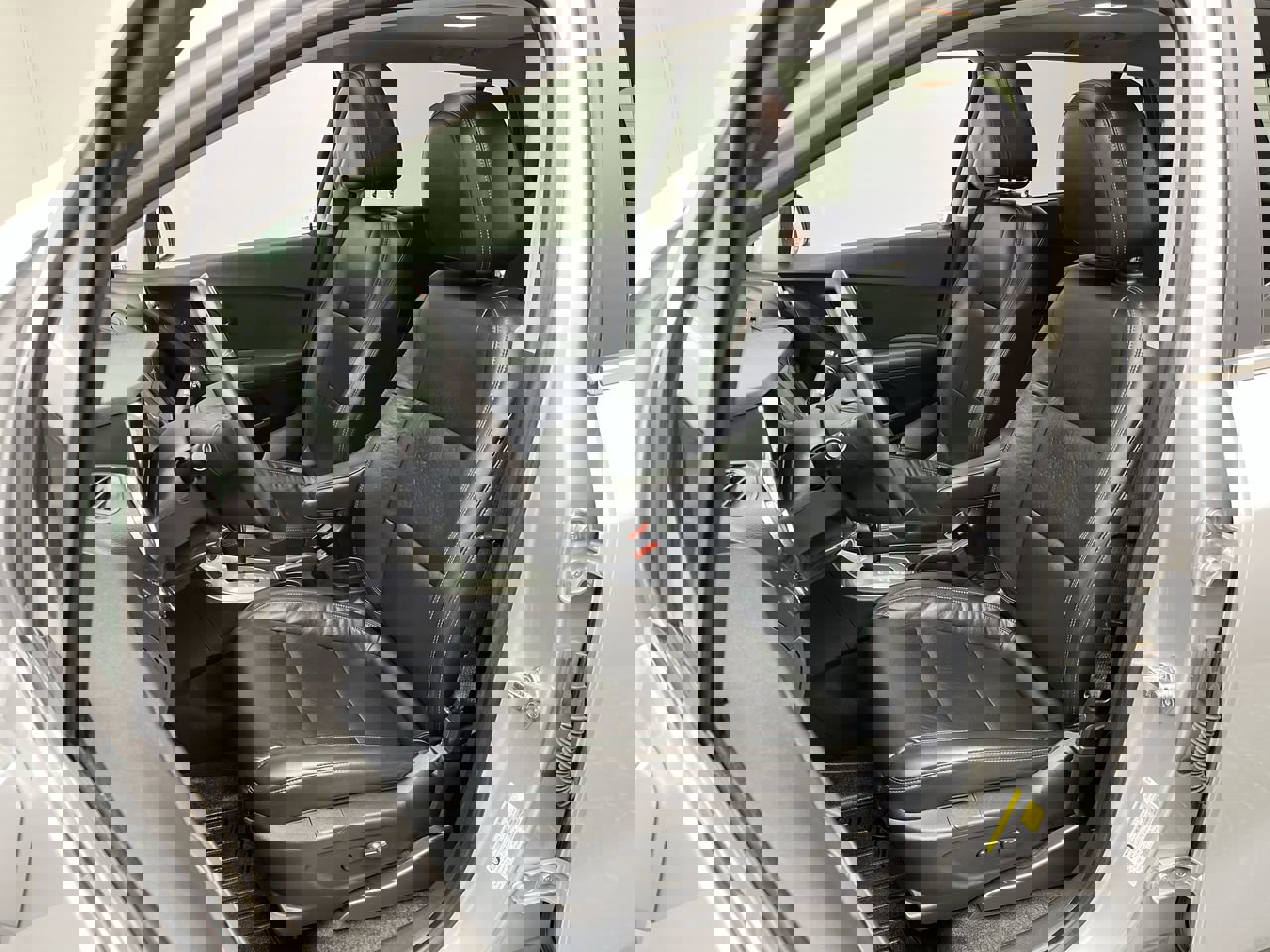 Used 2015 Chevrolet Trax LTZ FWD image 9