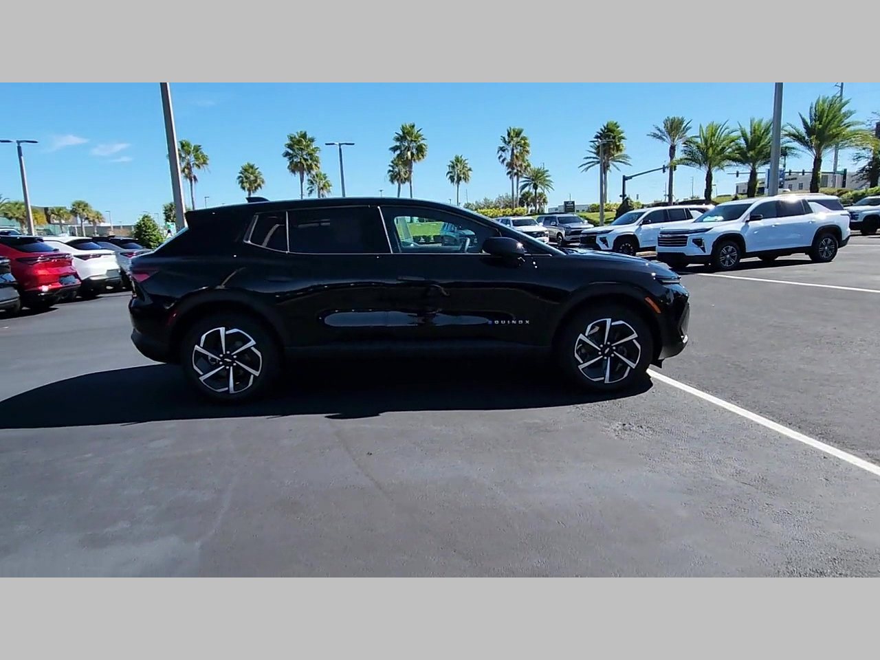 New 2026 Chevrolet Equinox EV LT w/ Comfort Package AWD/4WD image 22