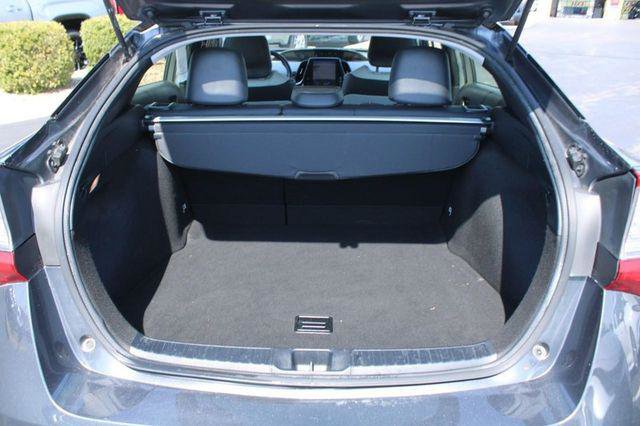 Certified 2022 Toyota Prius Limited FWD image 7