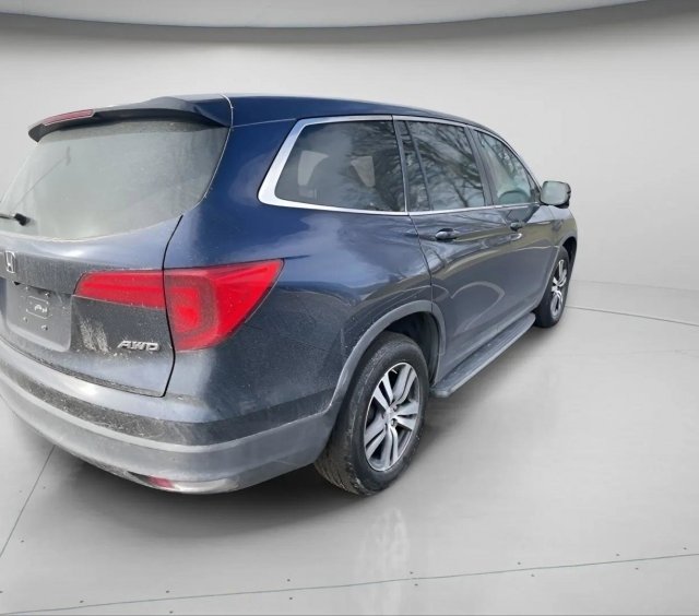 Used 2016 Honda Pilot EX-L image 11