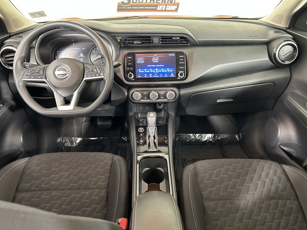 Used 2023 Nissan Kicks SV FWD image 18