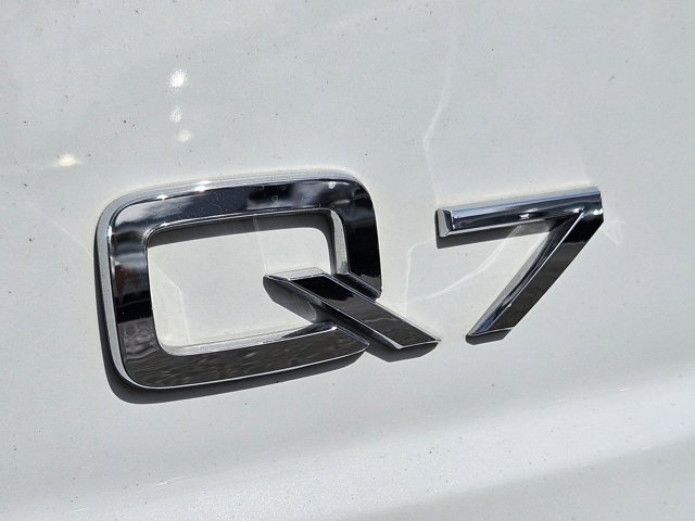 Used 2019 Audi Q7 3.0T Premium w/ Convenience Package AWD/4WD image 30