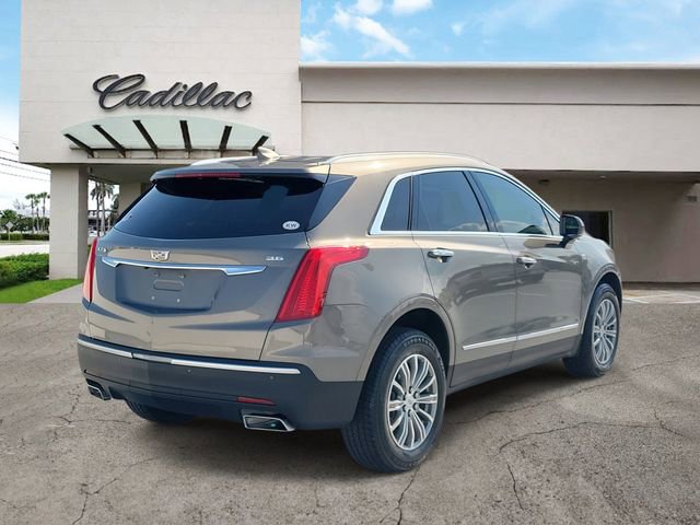 Used 2018 Cadillac XT5 Luxury w/ Driver Awareness Package image 5