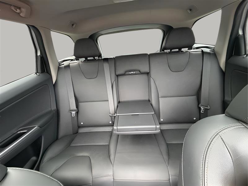 Used 2015 Volvo XC60 T5 Platinum FWD image 59