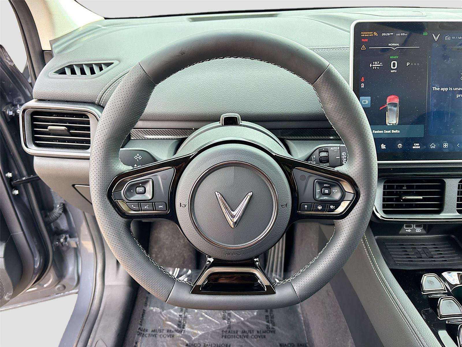 New 2025 VinFast VF 8 Eco AWD/4WD image 11