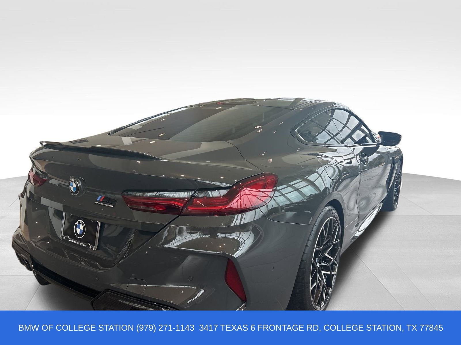Used 2025 BMW M8 Competition w/ M Carbon Exterior Package AWD/4WD image 12