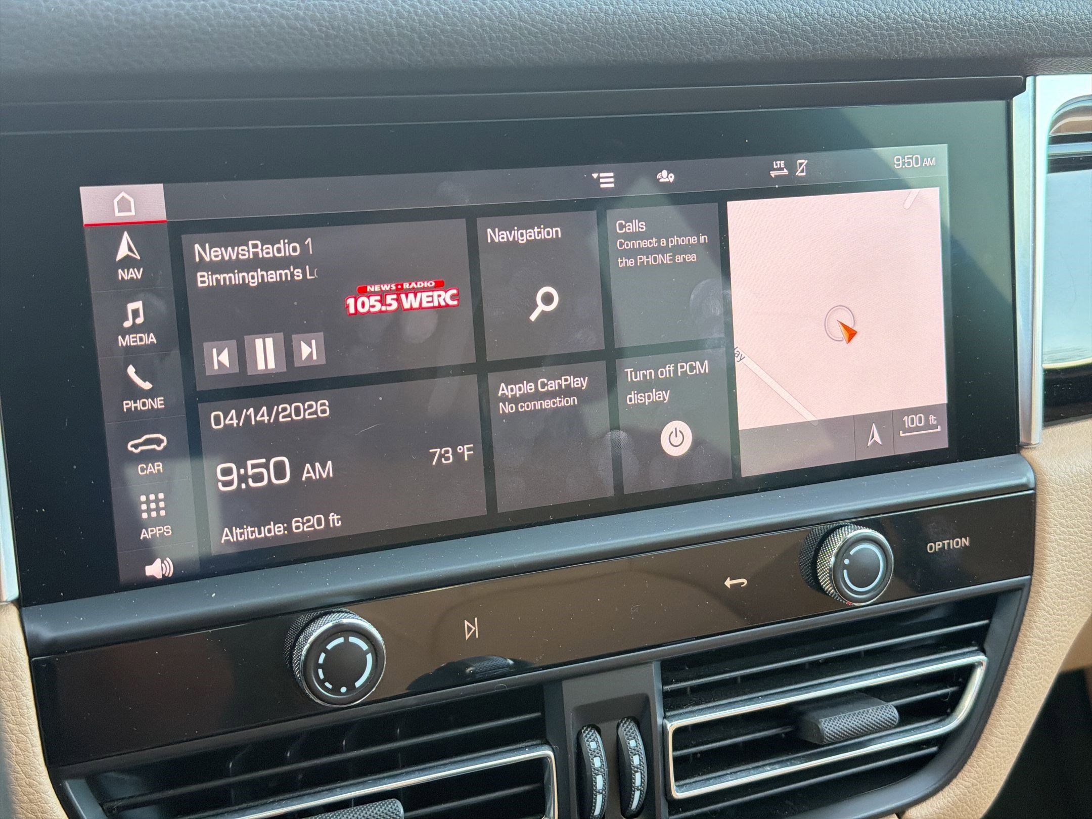 Used 2022 Porsche Macan image 22