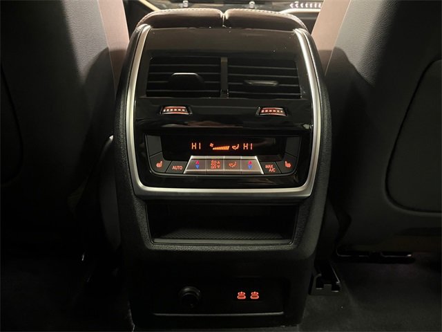New 2026 BMW X7 xDrive40i w/ Premium Package image 31